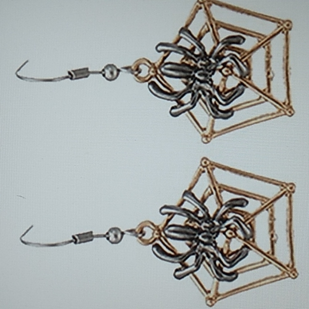 Spider and Web Halloween Earrings in gold and gray 1 inch long.